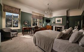 Riversdale House Bed & Breakfast